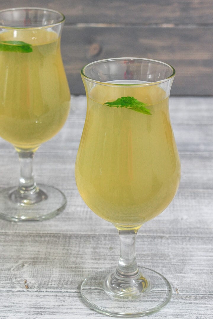 Nimbu Pani Recipe (Sharbat) - Spice Up The Curry